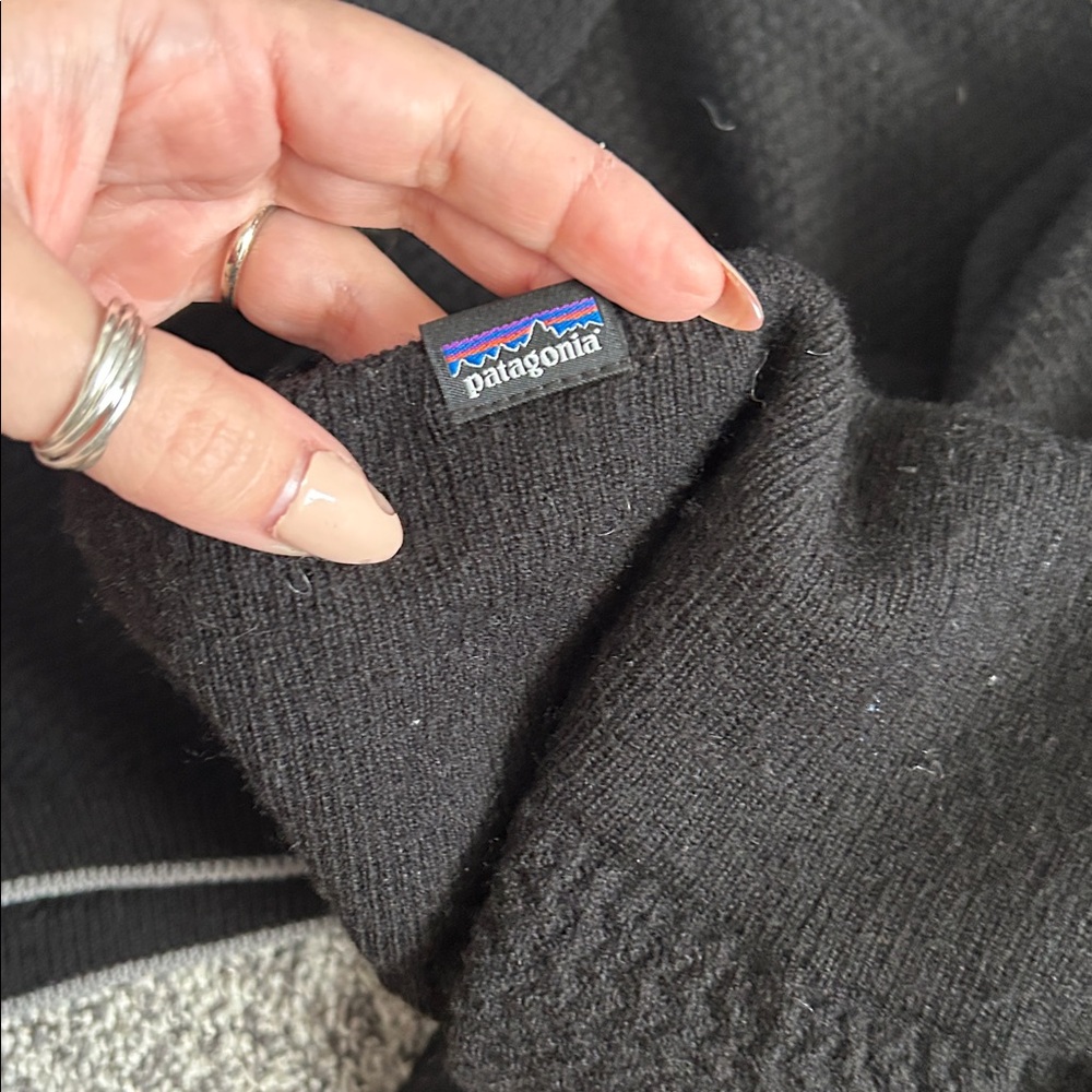 Patagonia wool matching set - Picture 4 of 6